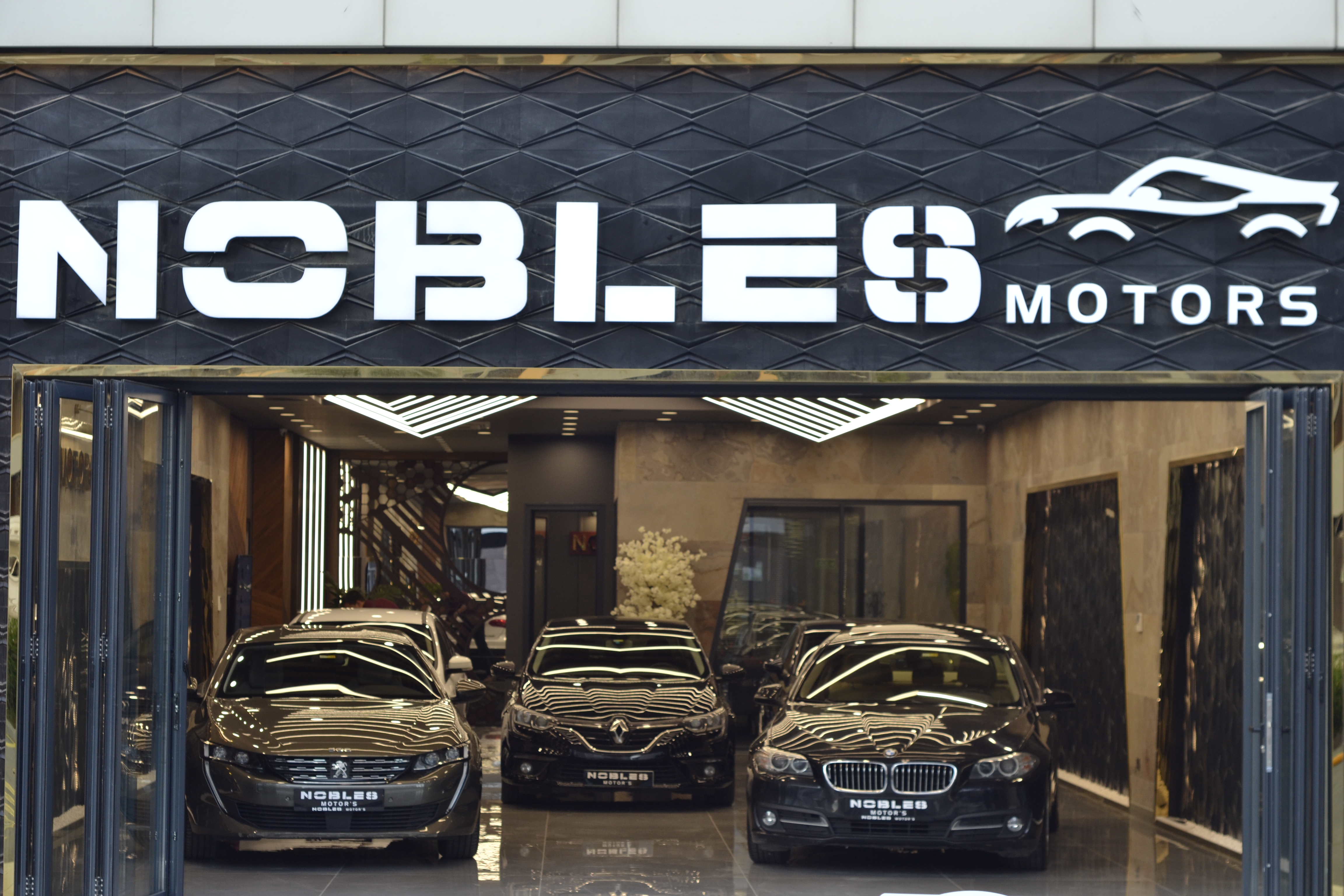 Nobles Motors